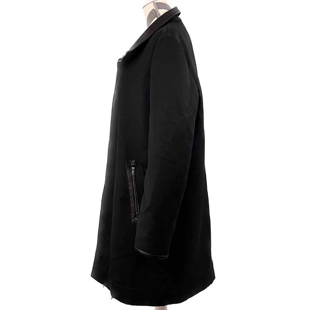 John Varvatos Black Virgin Wool Italian Coat - Men’s US 42 / EU 52 - Picture 4 of 16